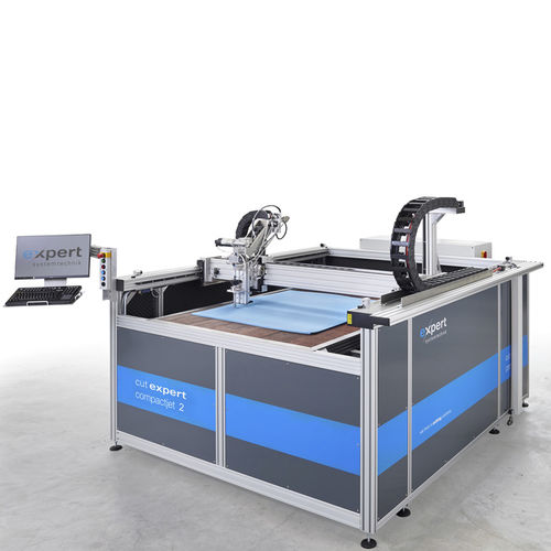 Rein-Wasserstrahl-Schneidemaschine - cut expert compactjet 2 - Expert Systemtechnik GmbH - für Kunststoffe / für Filz / für Kohlenstofffaser