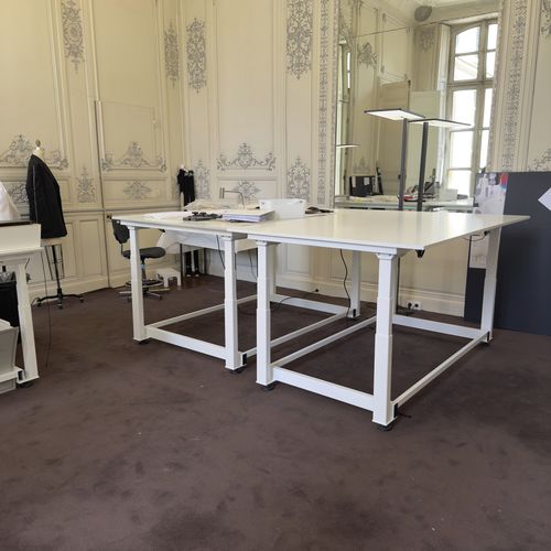 Büro-Arbeitsplatz - SODIFA ESCA - ergonomisch / höhenverstellbar