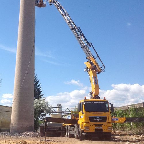 LKW-montierter Kran - 955  - Effer S.p.a - Gelenkausleger / zusammenklappbar / hydraulisch