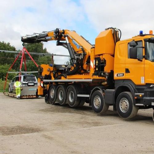 LKW-montierter Kran - 2755  - Effer S.p.a - Teleskop / für die Bahntechnik / zum Laden