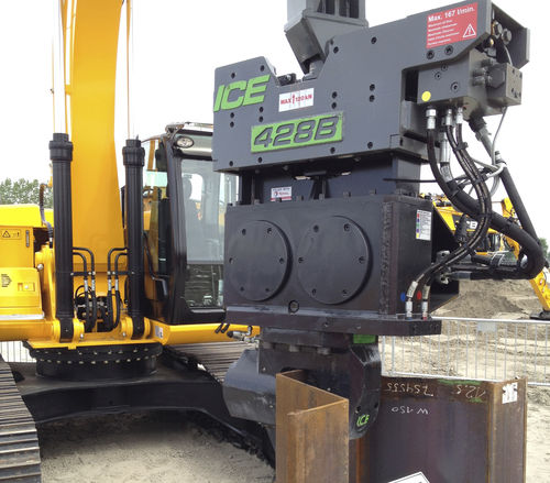 Hydraulische Pfahlramme - 428B - International Construction Equipment BV - Vibration / baggermontiert