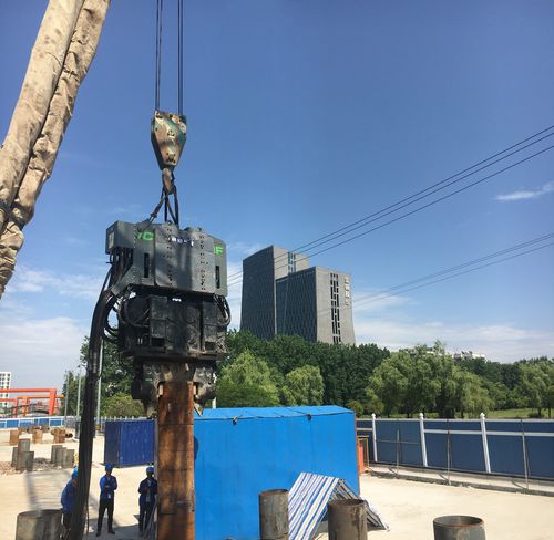 Hydraulische Pfahlramme - 28RF - International Construction Equipment BV - Vibration