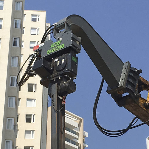 Vibrationsrammhammer - 823B - International Construction Equipment BV