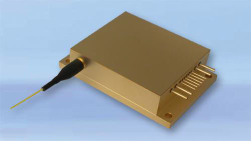 Laserdiode mit kontinuierlicher Welle - M976±0.5-100-F105/22-D1 - PhotonTec Berlin GmbH - Faser / Infrarot / Pump