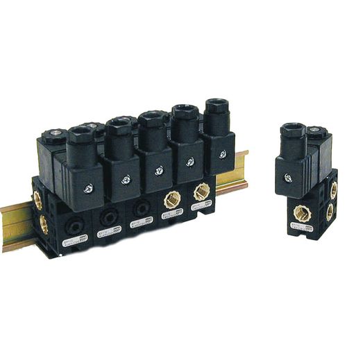 Pneumatik-Wegeventil / mit Klappe - 110 - Aircomp by Stampotecnica - magnetbetrieben / 3/2-Wege / 2/2-Wege