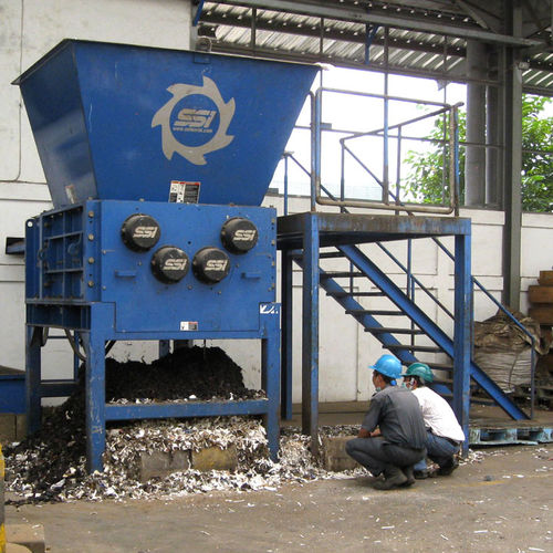 Primär-Schredder - Quad® Q85 series - SSI Shredding Systems, Inc. - Vierwellen / für Holz / Papier