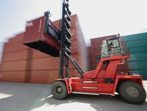 Gabelstapler mit Verbrennungsmotor - DCT80–90 - Cargotec - Sitz / den Leercontainerumschlag / für Materialumschlag