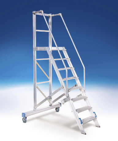 Rollende Trittleiter - 10102 series - European Special Ladders, S.A. (ESLA) - auf Rädern / tragbar / festinstalliert