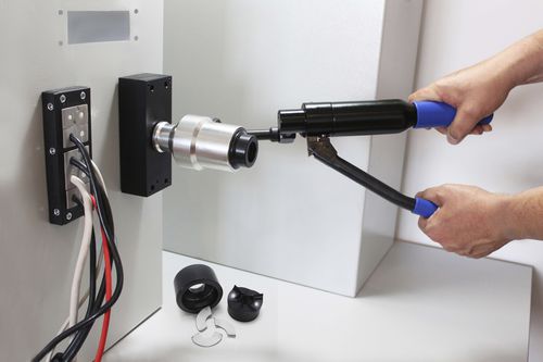 Hydraulisches Stanzwerkzeug - icotek GmbH & Co. KG - manuell / Rohr