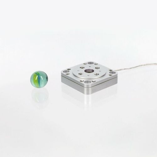 Drehbarer Tisch - SR-4011 - SmarAct GmbH - vakuumkompatibel / Closed-Loop / hochwiderstandsfähig