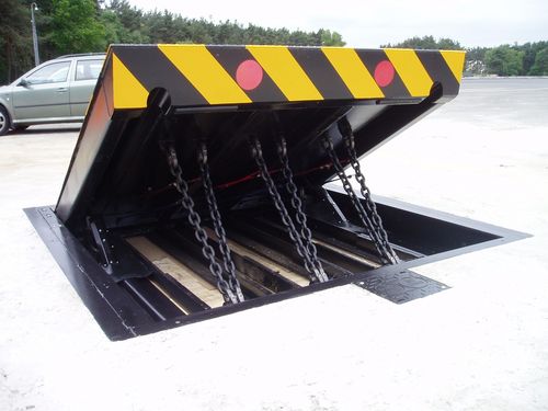 Hydraulischer versenkbarer Poller - PAS68 | RB880CR - Avon Barrier - road-blocker