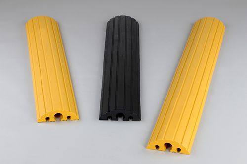 Kabelschutz für Fahrzeugdurchlauf - 2001 series - Dancop International GmbH - PVC