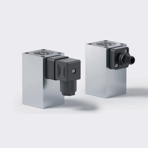 Kolbendruckschalter - 640 series - Layher AG - M12-Steckverbinder / Flansch / für Luft