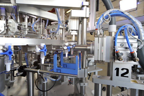 Automatische Montagemaschine - A UNO TEC SRL - Ventil / Drehtisch