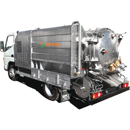 Geschmiertes Vakuumaggregat - URBAN COMBI 2000/3000 - P.T.C.  Srl - Industrie / mit Hochdruckreiniger