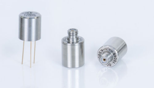 Einachs-Beschleunigungsmesser - KS90 series - Metra Mess- und Frequenztechnik in Radebeul e.K. - piezoelektrisch / Vibration / mit integrierter Elektronik