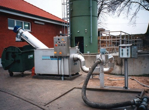 Siebmaschine für Klärschlamm - ROTAMAT® Ro3 - Huber Technology - Schnecken / Trommel / für Abwasser