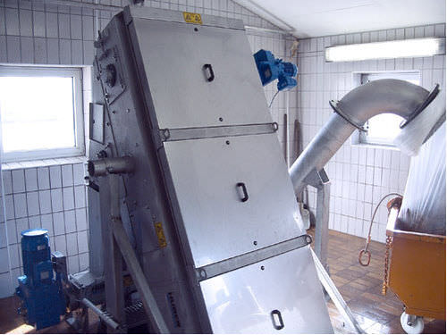 Siebmaschine für die Abwasserbehandlung - EscaMax® - Huber Technology - stationär / für Flüssigkeiten / kompakt