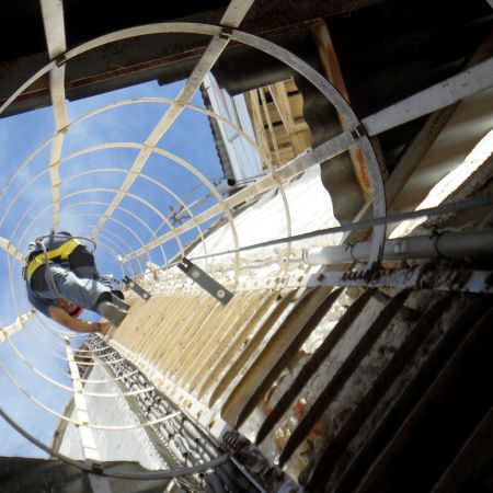 Vertikale Rettungsleine - SEKURCABLE SEKURALT - IRUDEK 2000 S.L. - Fallschutz / für Arbeiten in großen Höhen