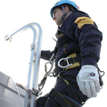 Vertikale Rettungsleine - IRUDEK 2000 S.L. - Fallschutz