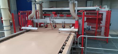 Automatische Bördelmaschine - Dieffenbacher