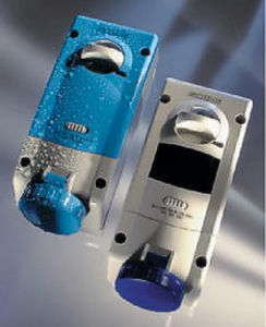 Wandmontierte Steckdose - ADVANCE HD series - SCAME PARRE S.p.A. - Einbau / IP44 / verriegelte