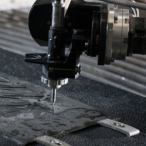 Wasserstrahlschneidkopf - Dynamic Waterjet® - Flow Europe GmbH - Flow Waterjet Europe - 5-Achs