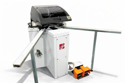 Crimpmaschine für Aluminiumprofile - L-110 - TRONZADORAS MG - automatisch / pneumatisch / pedalbetrieben