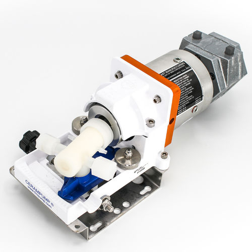 Kolbenpumpe - GPD-Q1CKC - Fluid Metering - für Chemikalien / Druckluft / selbstansaugend