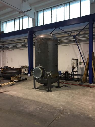 Maßgefertigter Tank - BAGLIONI - Speicher / Metall / Druck