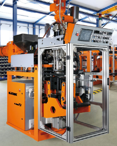 Extrusionsblasformmaschine - GM 750 series - GDK spol. s.r.o. - Doppelstationen / Einstationen / automatisch