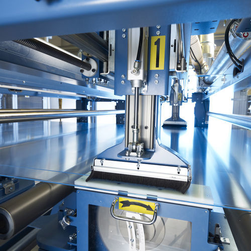 Säge für Extrusionsanlagen - Breyer GmbH Maschinenfabrik - Kreis / für Kunststoff / automatisch