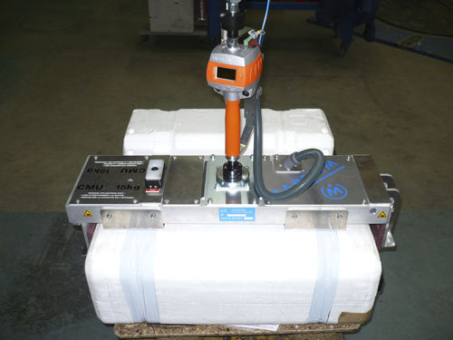Pneumatischer Manipulator - X097 - SAPELEM - Spannsystem / für Weinfass / Positionierung