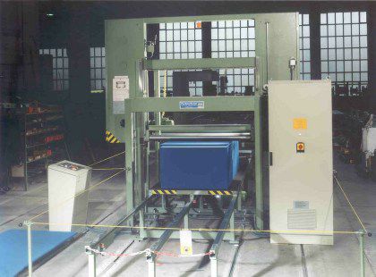 Bandsäge - W 23 - Fecken-Kirfel GmbH & Co. KG, Maschinenfabrik - horizontal / für Kunststoff / vollautomatisch