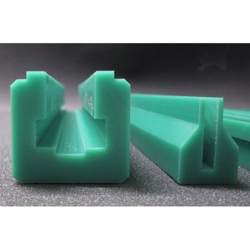 Polyethylen-Kettenführung - ISO-TECH Kunststoff GmbH