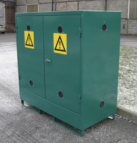 Lagerschrank - CS5 - MANERGO - bodenstehend / Fachböden / mit Doppeltür