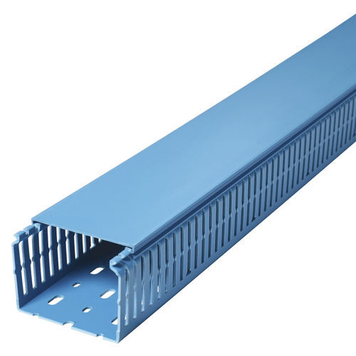 Kabelkanal - GN-A6/4 bleu - SES-STERLING - PVC / gerillt