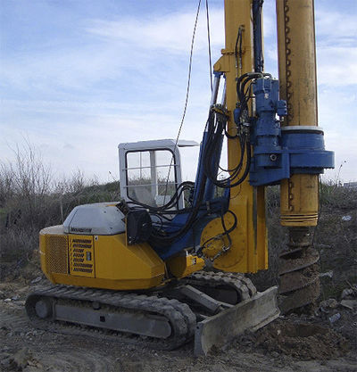 Pfahlbohrgerät - RF4S - MODELCO - auf Raupen / drehbar / hydraulisch