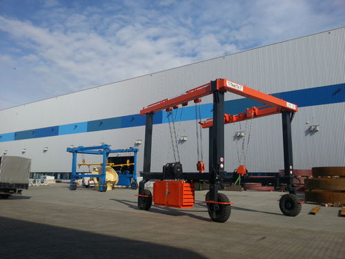 Portalkran mit Gummireifen - LM 35 - Tracta - für Modulgebäudebau