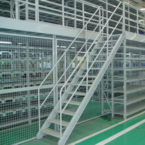 Stahlbaubühne mit Aufbewahrungssystem - ISO9001,ISO14001 - Nanjing fuyuan technology co.,ltd - maßgefertigt / mit Geländer / mit Treppe
