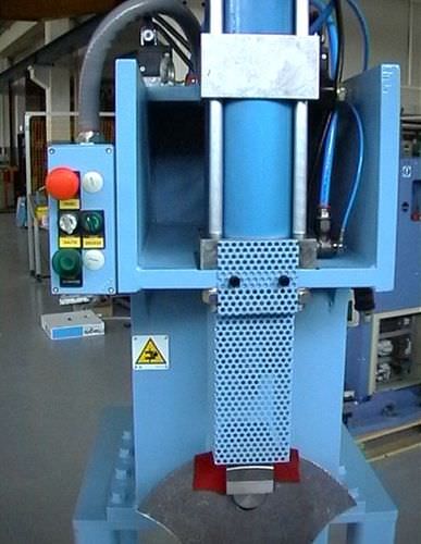 Halbautomatische Stanzmaschine - Proge 41 - Proge Group - pneumatisch / für Blech
