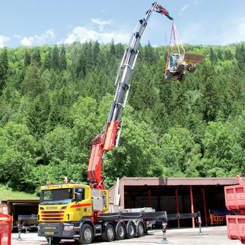 LKW-montierter Kran - F1950RA he-dynamic series - Fassi gru S.p.A - Gelenkausleger / Teleskop / für Baustelle