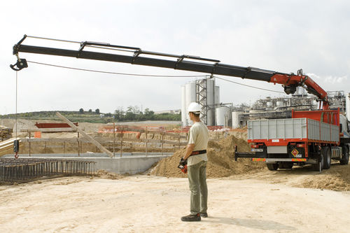 LKW-montierter Kran - F385A.2 series - Fassi gru S.p.A - Ausleger / Teleskop / für Baustelle