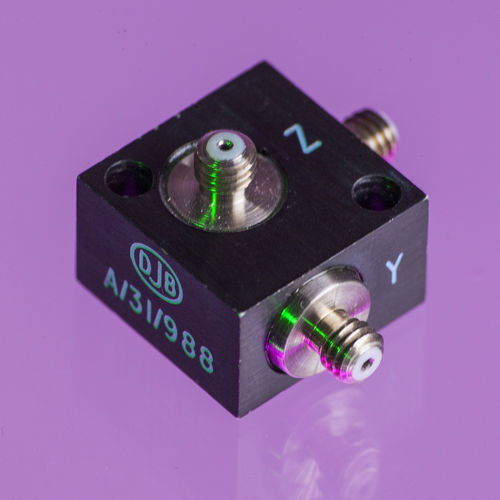 Dreiachsiger Beschleunigungsmesser - A/31 - DJB Instruments UK Ltd - piezoelektrisch / Hochtemperatur / für Automobilanwendungen