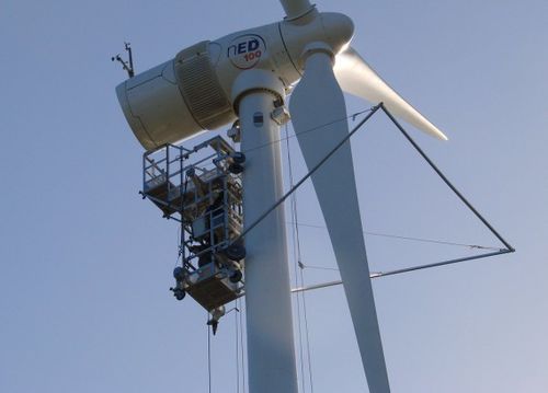 Arbeitsplattform - Fixator - hängend / für Windkraftanlage / zweistufig