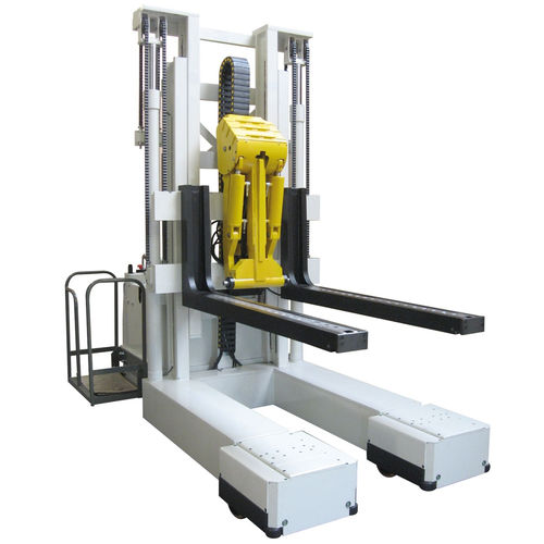 Elektrischer Stapler - Stackmatic - DIMECO - mit Fahrerplattform / für Presswerkzeug-Handling / zum Laden