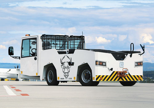 Flugzeugschlepper - »BISON« D 370 - Goldhofer - elektrisch / Diesel / 4 Räder