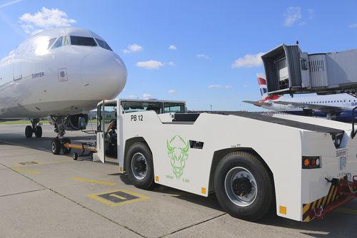 Flugzeugschlepper - »BISON« E 620 - Goldhofer - elektrisch / 4 Räder / Sitz