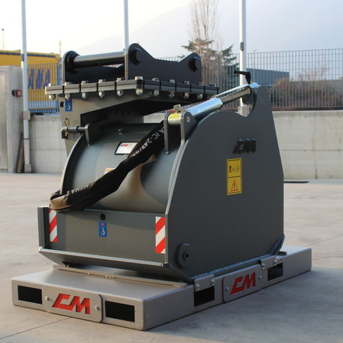 Kaltfräse für Bagger - FSE 35.15 - CM Srl - kompakt / für Asphalt / für Beton