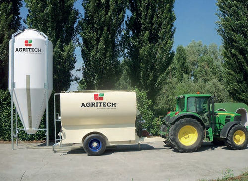 Transportbecken - AD series - AGRITECH SRL - Verdrängung / für Granulat / mobil
